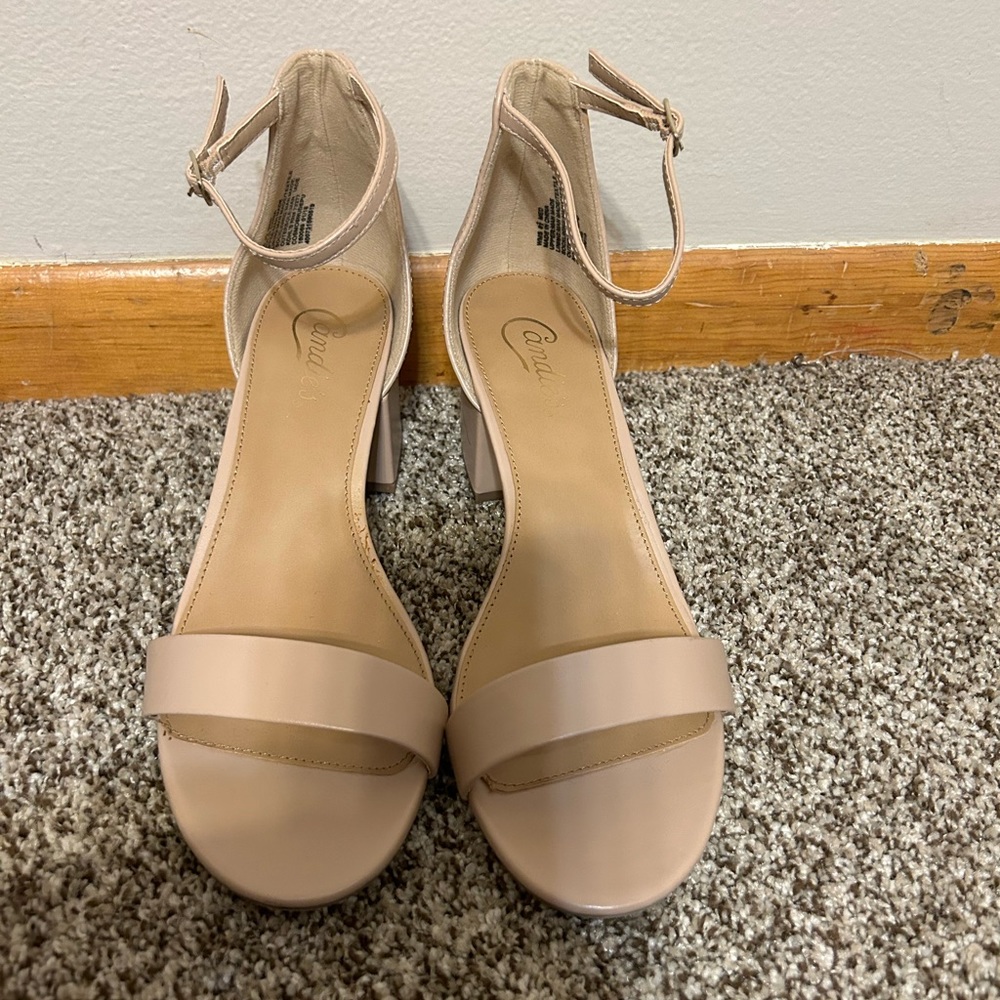 Candies Women's Open Toe Ankle Strap Buckle Chunky Heel Sandal Shoes (Taupe,8.5)